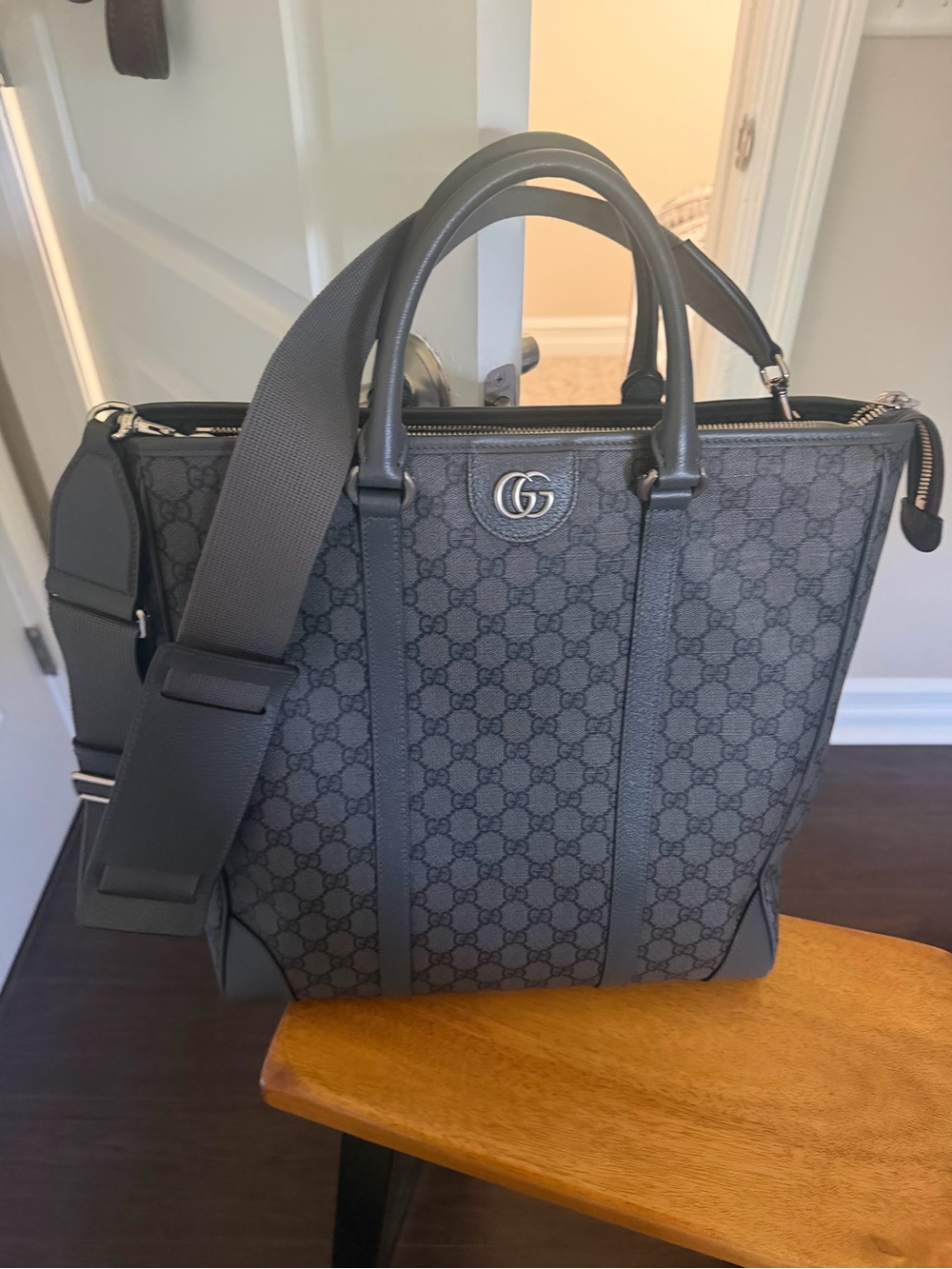 Gucci Gray GG Supreme Laptop Bag with Shoulder Strap